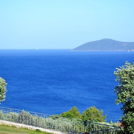 Verde E Mare Agia Efimia Exterior photo